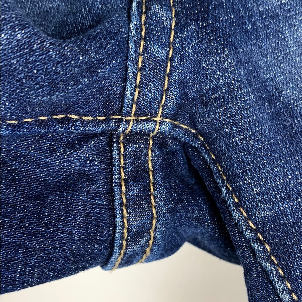 Levi’s Mid Length Denim Shorts Dark Wash size 27 - Picture 8 of 11